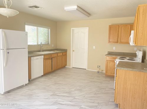 2443 Hazeltine Way, Chandler AZ  85249-4650 exterior