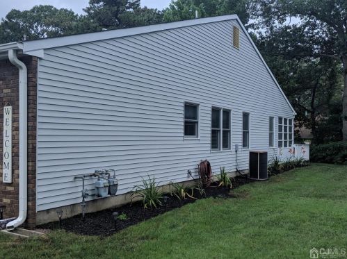 149 Kramer Ct, Lakewood, NJ 08701-7302
