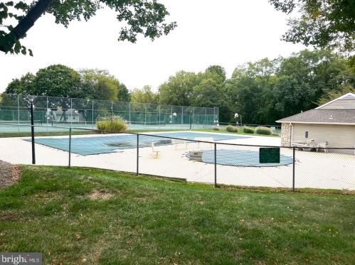 3015 Shepherds Way, Southampton, PA 18966-5550