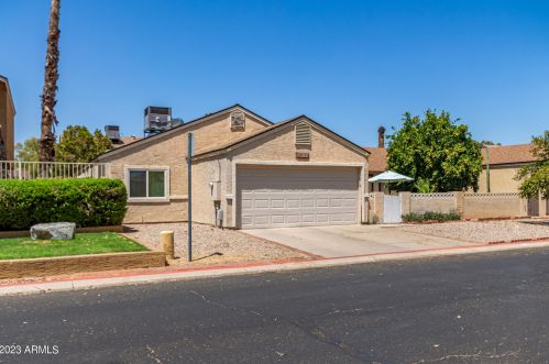 6606 Cinnabar Ave, Glendale, AZ 85302-1085