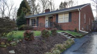 1110 Fenimore St, Winston Salem, NC 27103-4540