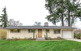 8124 157th St, Bothell WA  98028-4419 exterior