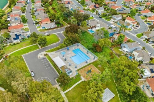 5415 Elderberry Way, Oceanside CA  92057-4626 exterior