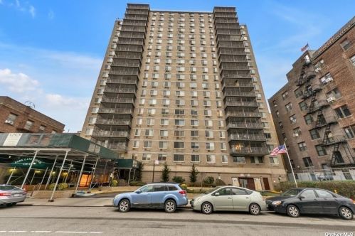 11818 Union Tpke, Jamaica, NY 11415-1025