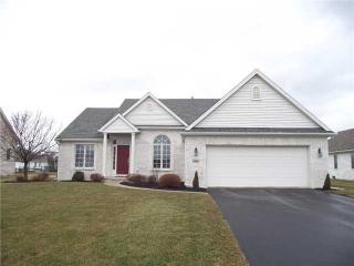 7454 Pinafore Ln, Maumee, OH 43537-9215