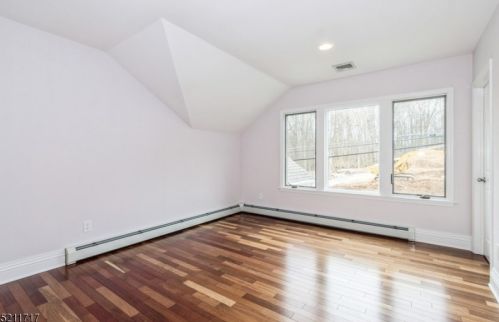 10 Mountainside Dr, Dover NJ  07869-2217 exterior
