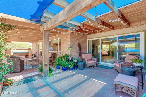 3721 Tres Lomas Dr, Tucson AZ 85749-9418 exterior