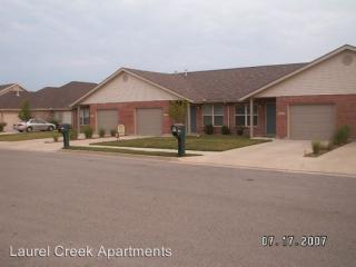 2271 Shamrock Ln, Troy OH  45373-2382 exterior
