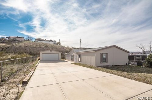 1628 Talc Rd, Bullhead City, AZ 86442-7210