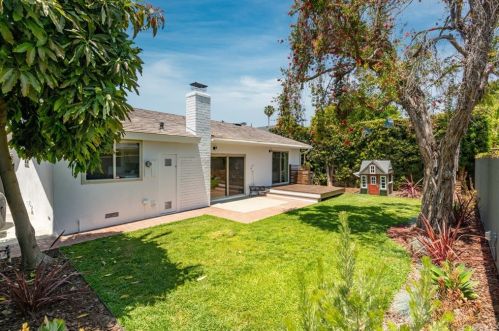 3450 El Dorado Dr, Long Beach, CA 90808-3205