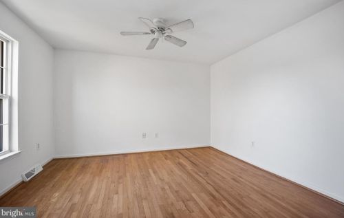 922 Gray St, New Castle DE 19720-6035 exterior