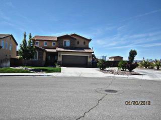 17625 High Park St, Victorville, CA 92395-5835
