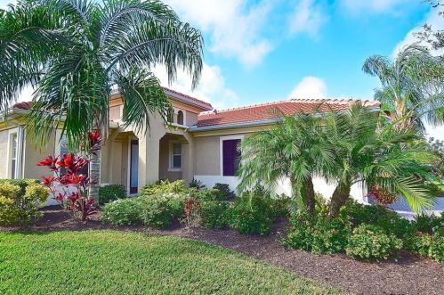 156 Pesaro Dr, Nokomis, FL 34275-6626