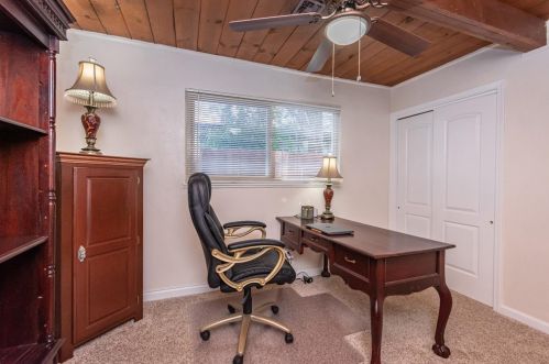 616 Q St, Rio Linda CA  95673-1427 exterior