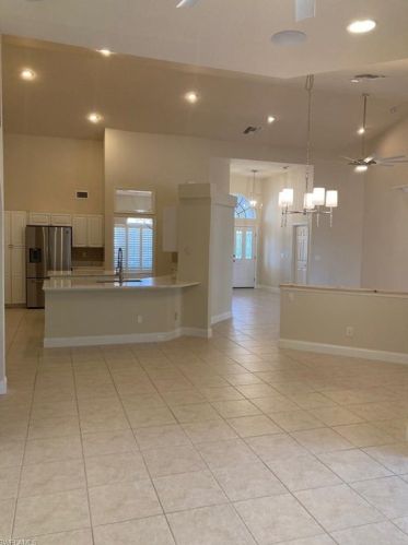 7565 Citrus Hill Ln, Naples FL  34109-0601 exterior