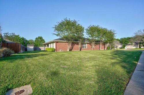 170 Tanner Cir, Georgetown TX  78626-4788 exterior
