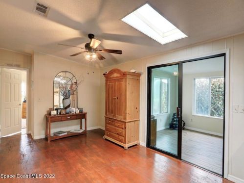 207 Cobia Ct, Sebastian FL  32976-2558 exterior