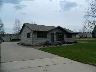 1313 Norton St, Wausau, WI 54401-2999