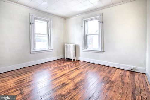 522 2nd Ave, Parkesburg PA  19365-1404 exterior