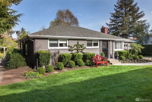 632 Evergreen Point Rd, Medina, WA 98039-4755