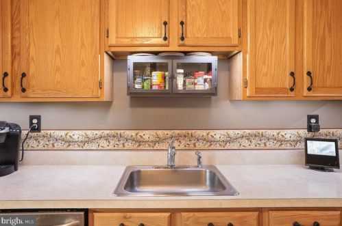 27 Heritage St, Trenton NJ exterior