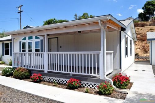 12086 Rodeal Way, Lakeside, CA 92040-4956