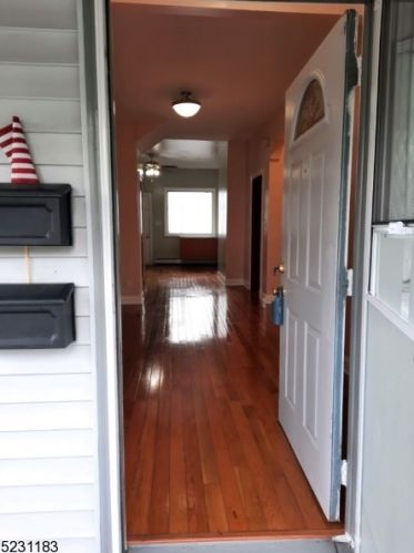 127 Fullerton Ave, Montclair NJ  07042-2628 exterior