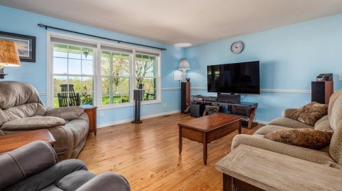 2306 Wesley Chapel Rd, Zanesville OH  43701-9334 exterior