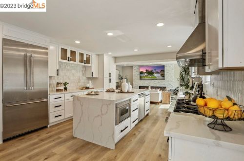 9531 Davona Dr, San Ramon CA  94583-4014 exterior