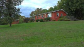 104 Roanoke Dr, Goodlettsville, TN 37072-1608
