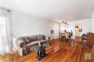 1423 104th St, Brooklyn, NY 11236-4515