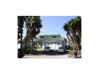 1002 Georgia Ln, Vista, CA 92083-3102