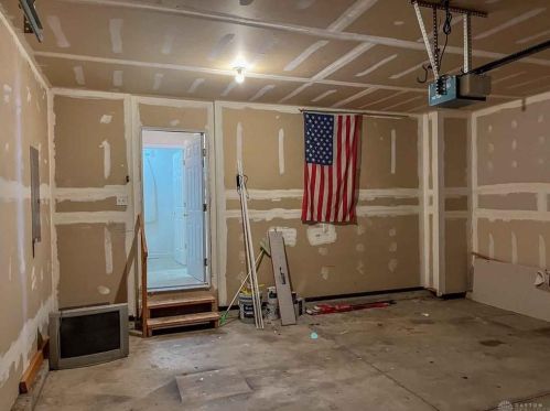 115 Springhouse Dr, Englewood OH  45322-8795 exterior