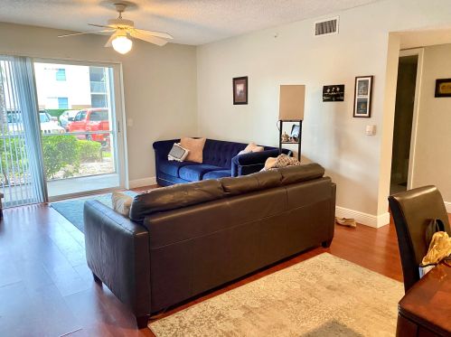 8891 Okeechobee Blvd, West Palm Beach, FL 33411-5121