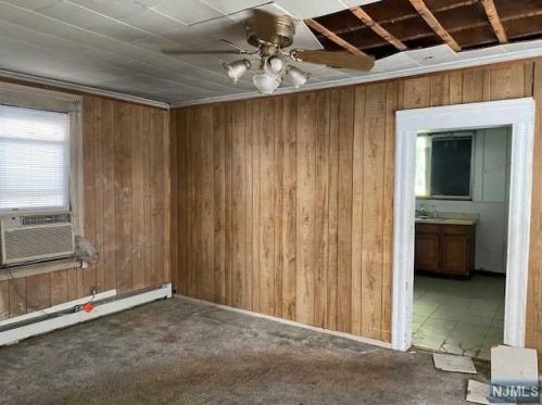 24 Orange Pl, Irvington NJ  07111-2040 exterior