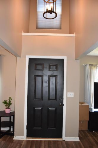 1733 Greatwood Dr, Florence KY  41042-8121 exterior