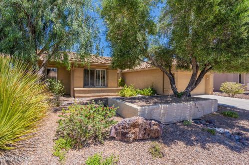 2011 Orchid Ln, Green Valley, AZ 85614-6288