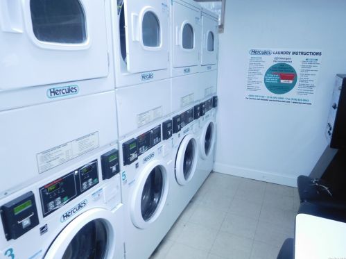 222-89 Braddock Ave, Jamaica NY  11426-2511 exterior