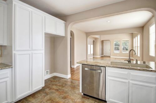 3228 Prospect Park Dr, Rancho Cordova CA 95670-6244 exterior