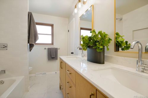 12017 58th Pl, Arvada CO  80004-4238 exterior