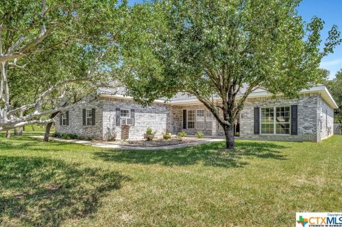 3561 Walter Ln, Morgans Point, TX 76513-7083