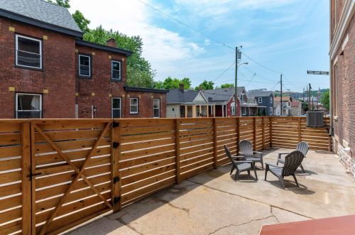 1039 Lee St, Covington KY  41011-2249 exterior