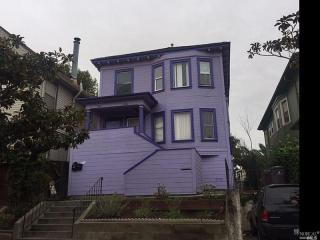 1516 Linden St, Oakland, CA 94607-2830