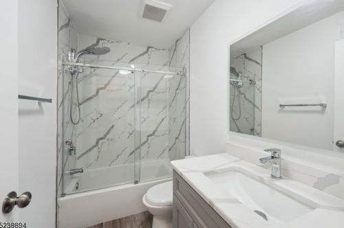 48 Morgan Ct, Bedminster, NJ 07921-1867