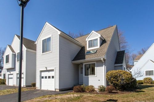 22 Field Rock Rd, Farmington, CT 06032-2152
