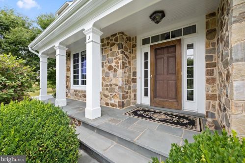 3 Wellfleet Ln, Glen Mills, PA 19342-1673