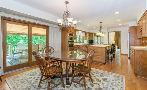 39 Pheasant Run, Kinnelon NJ  07405-3022 exterior
