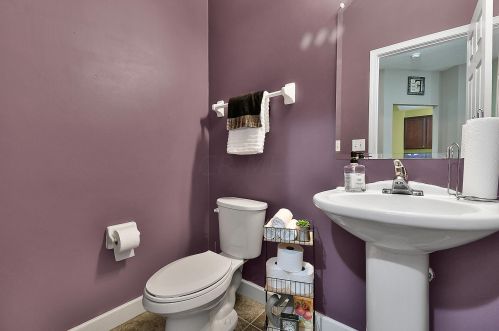 447 Stone Shadow Dr, Blacklick OH  43004-8305 exterior