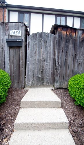 9454 Haddington Ct, Cincinnati, OH 45251-5131