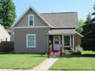 209 7th St, Kaukauna, WI 54130-2358